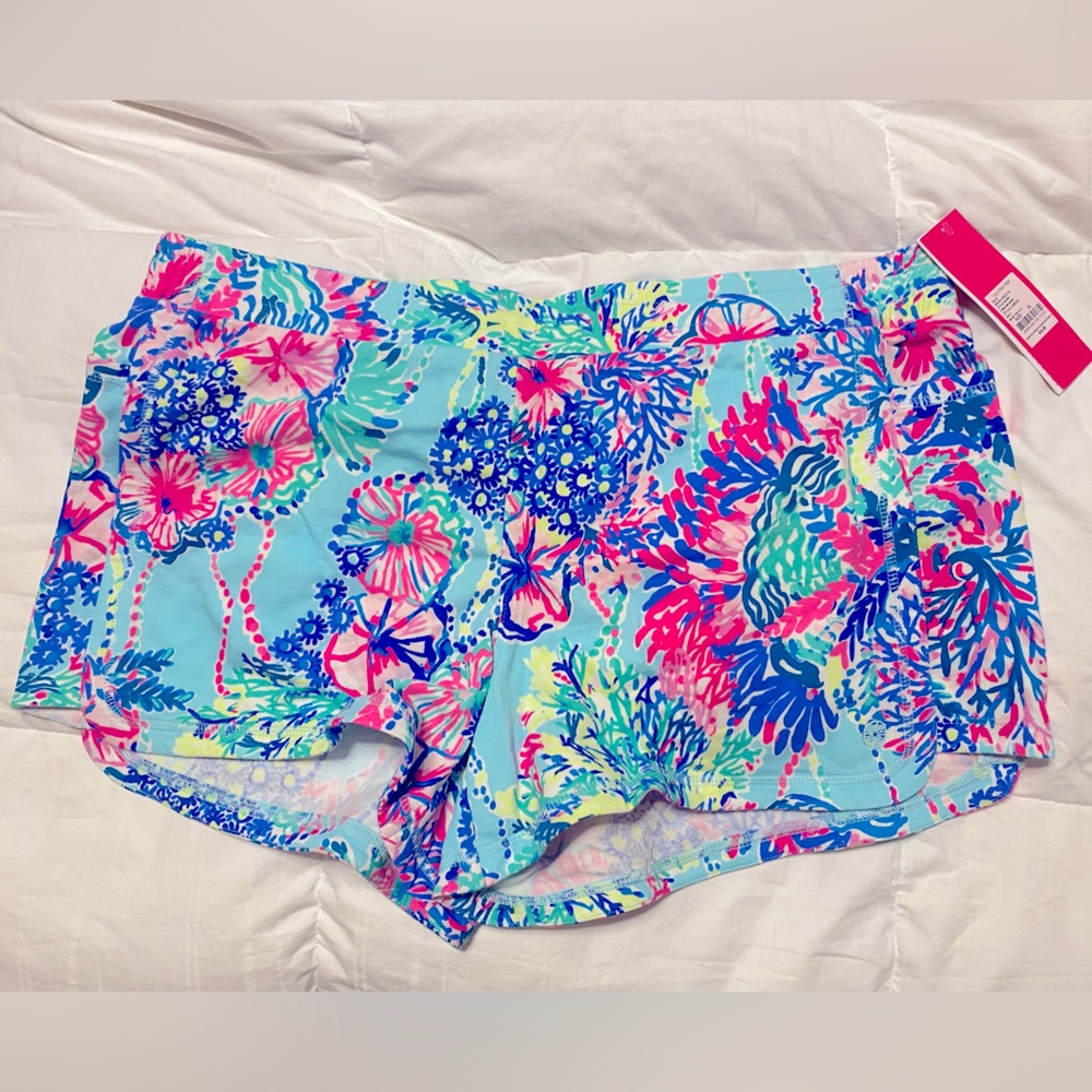 LP Coraline Shorts NWT in Beach You To It